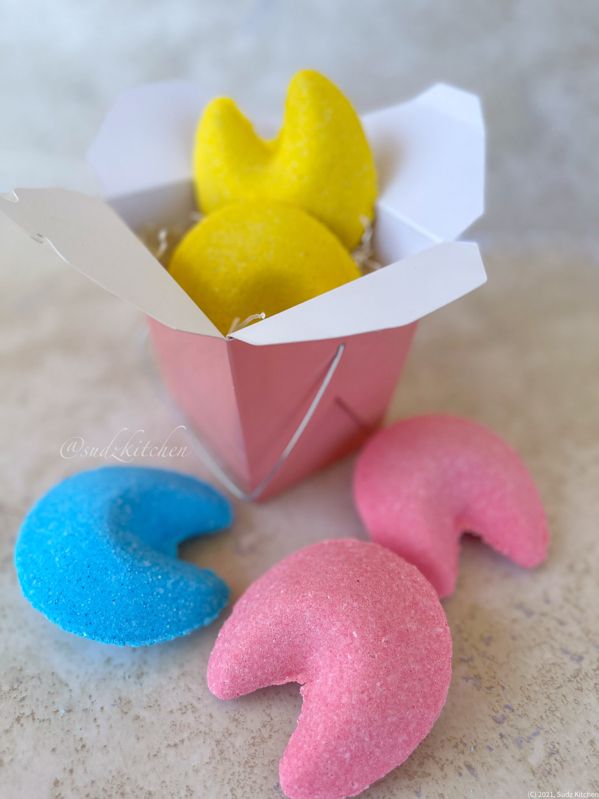 Fortune Cookie Bath Bomb (with hidden message)